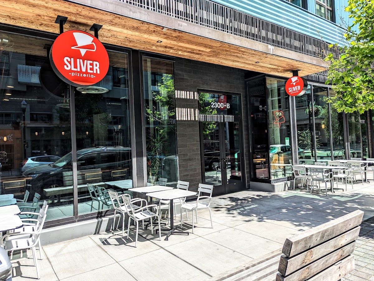 Sliver Pizzeria Uptown
